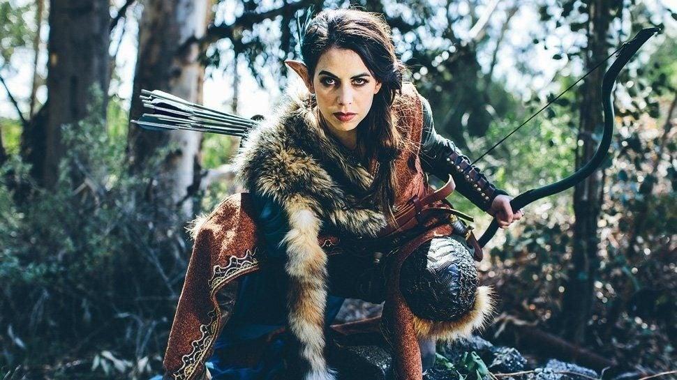 Laura Bailey Left The Game Awards Early to Play Dungeons & Dragons on  Critical Role